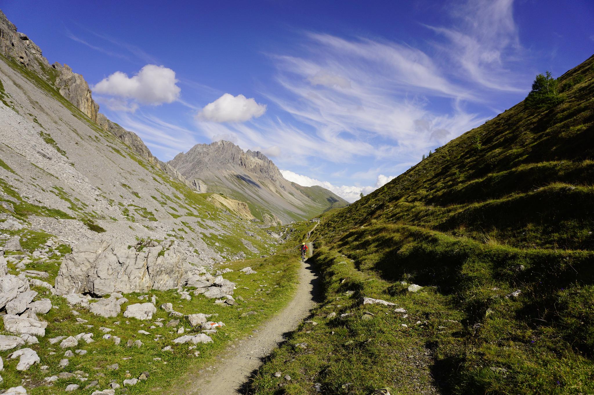 Traversing The Alps With A Mountain Bike  Komoot - Cycling 