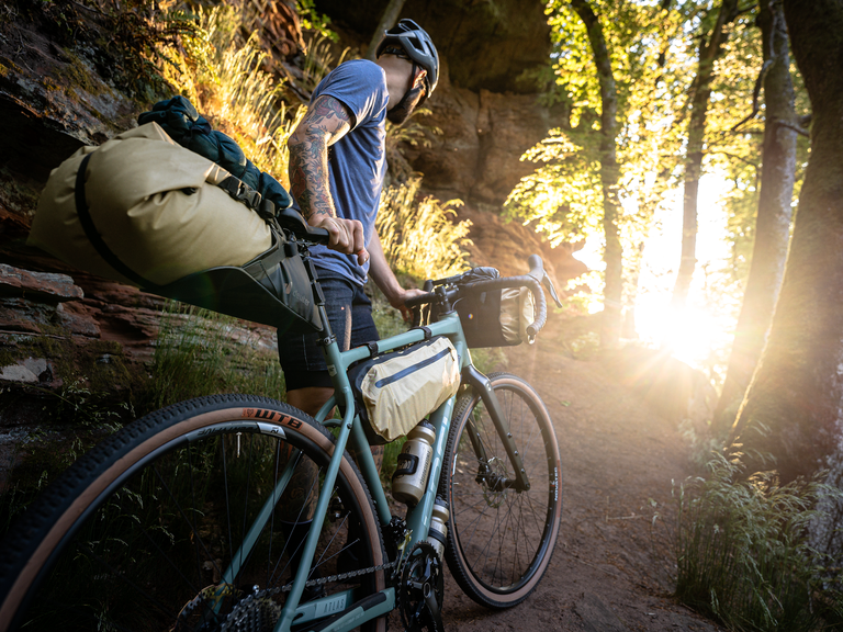 Bikepacking-Abenteuer in der Schweiz und Österreich