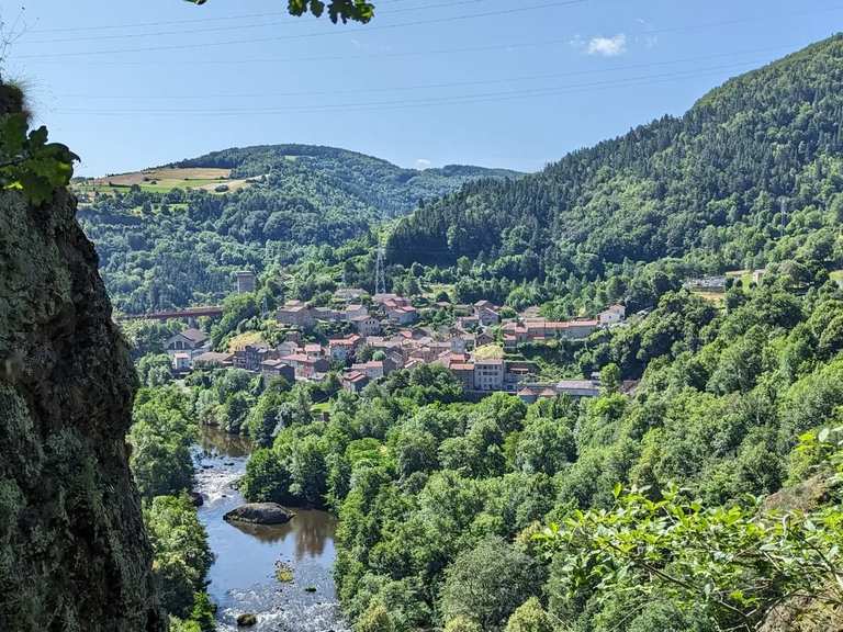 Sources et gorges de l'Allier — Le GR 470 | Randonnée - Collection par ...