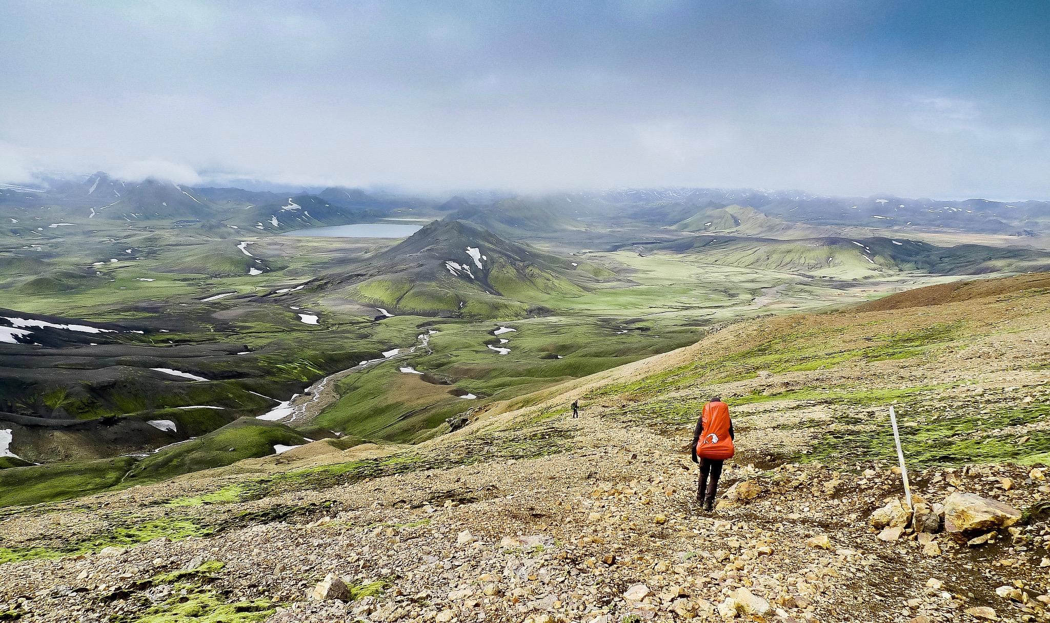 laugavegur hiking trail