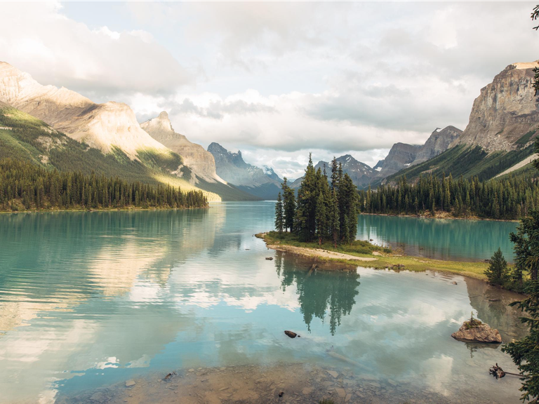 Wasserfälle & wilde Seen: Wandern in Northern Alberta & Jasper | Wander ...