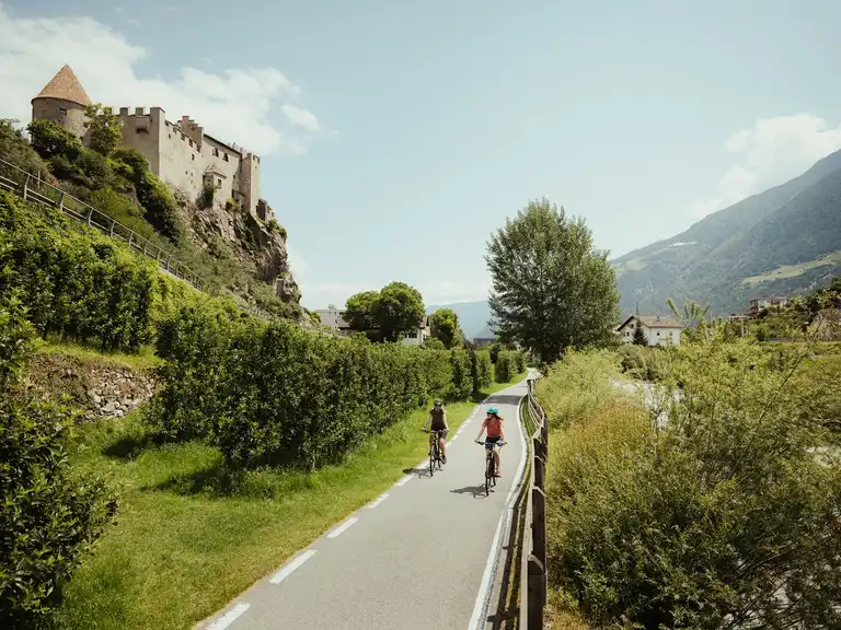 Auf dem Radweg Via Claudia Augusta über die Alpen