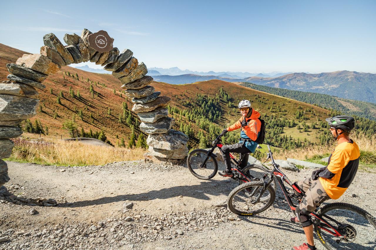 mountain bike flow trail