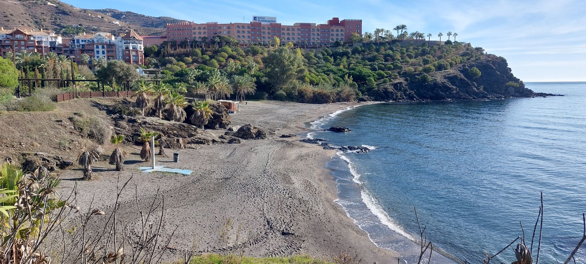 Der Strand zum Stellplatz.