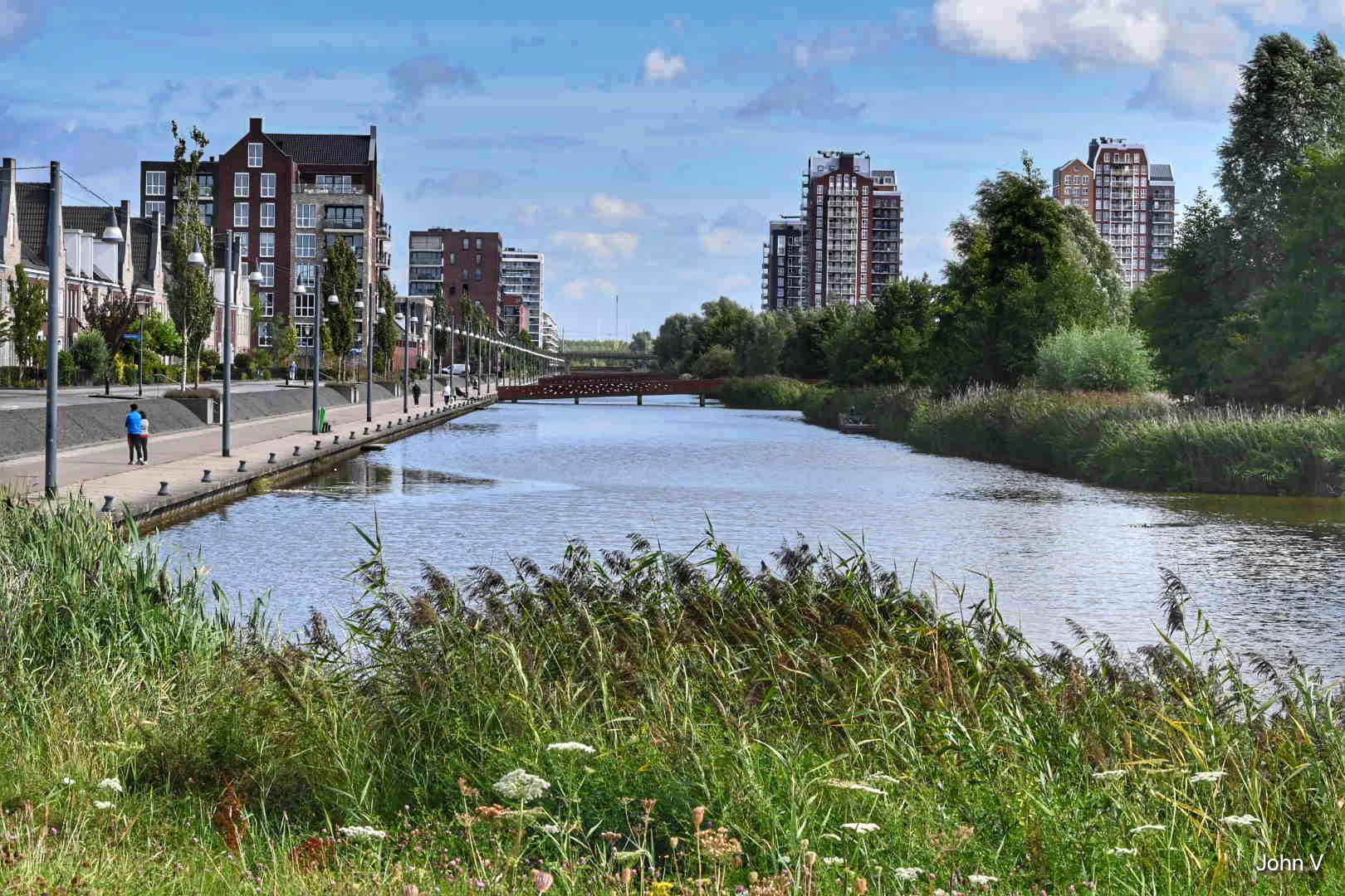Heemkanaal, Oosterheem, ontwateringskanaal van de lager gelegen polder