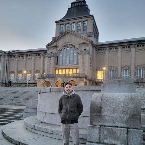 user avatar