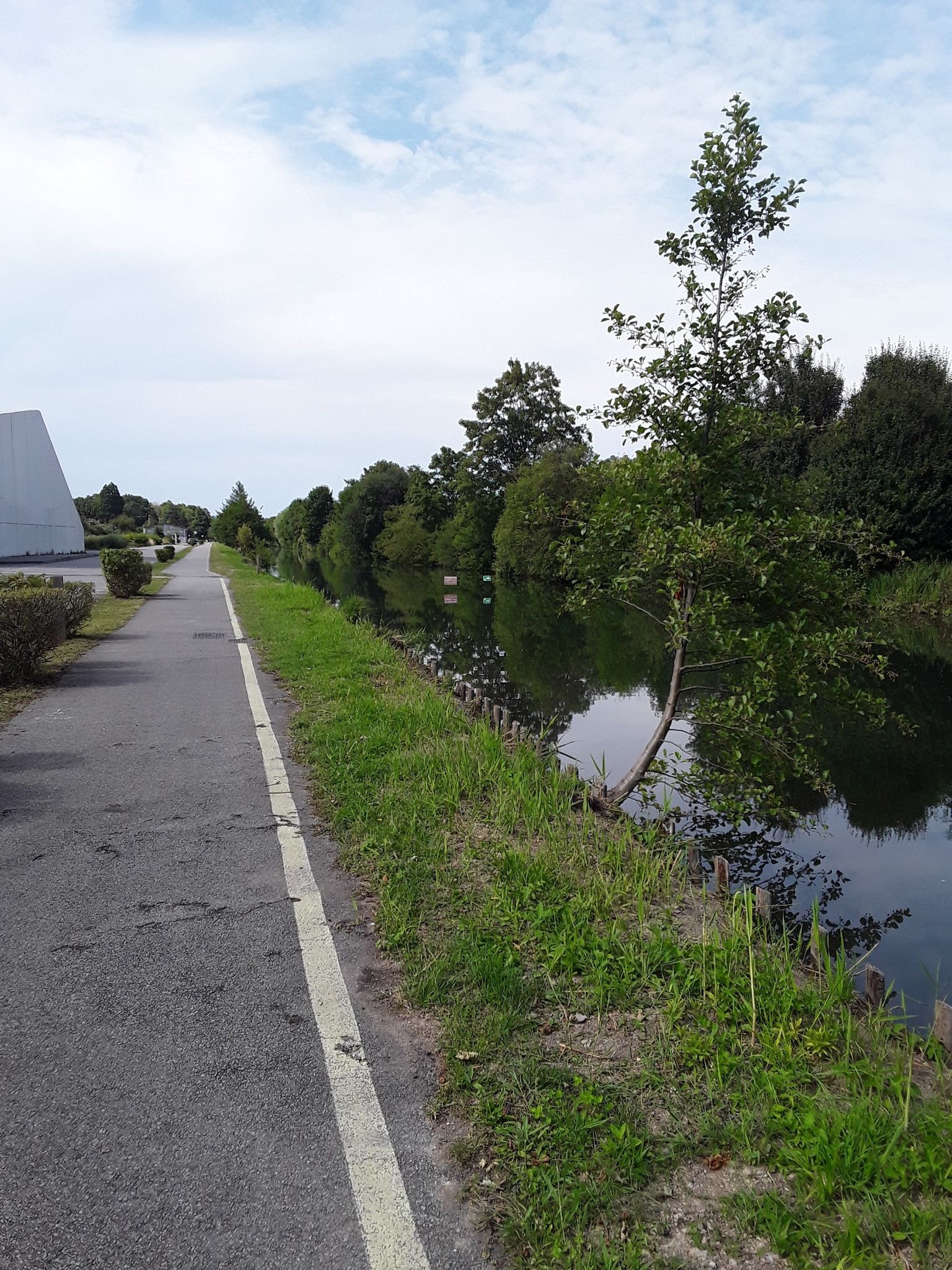Direction vaudreuil piste cyclable