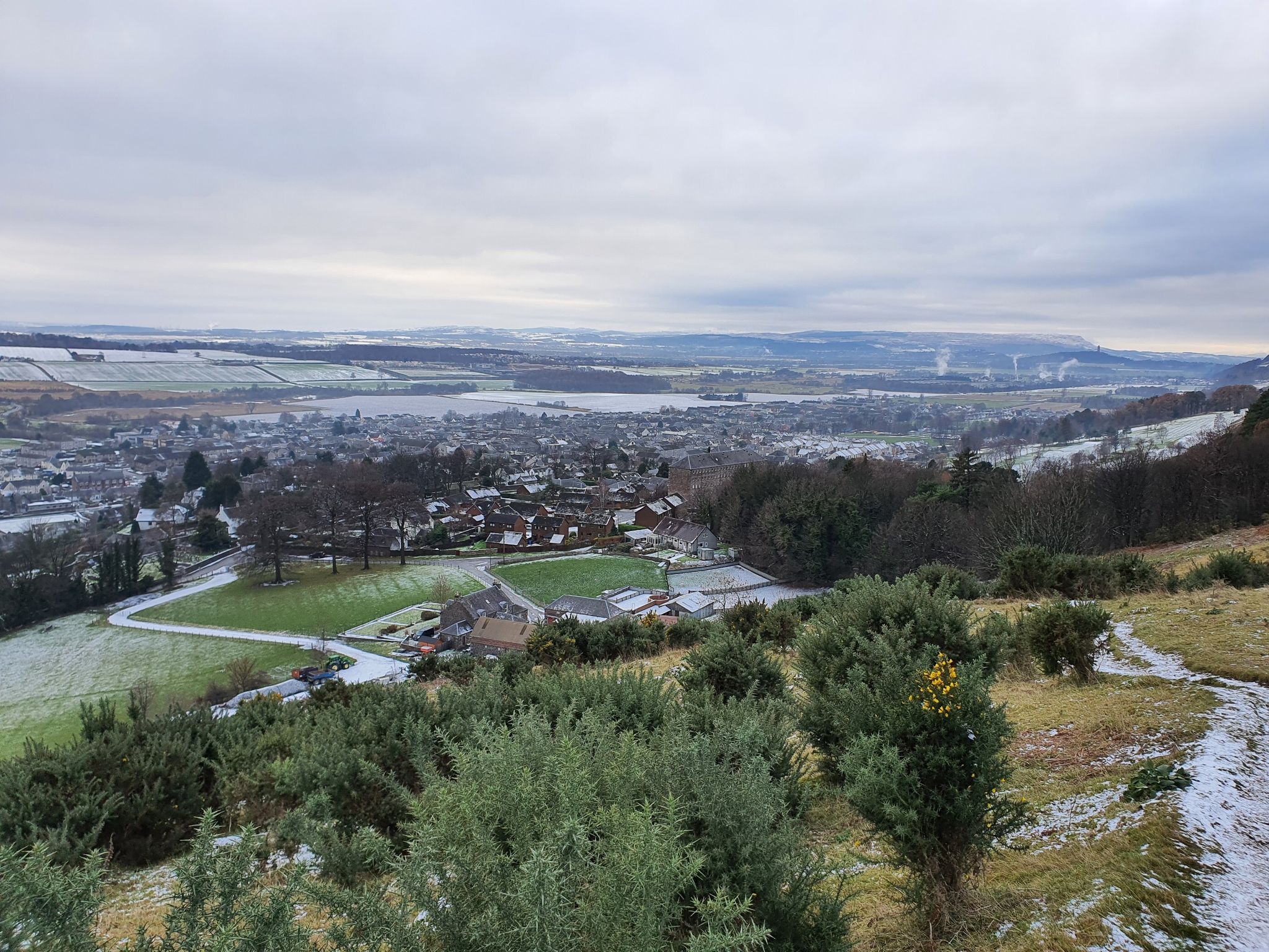 Wallace monument winter landscaoe