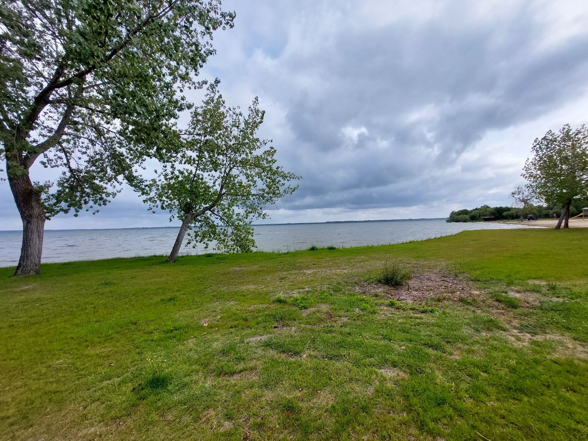 De Etang de Biscaross is iets groter dan ons Groot Meer