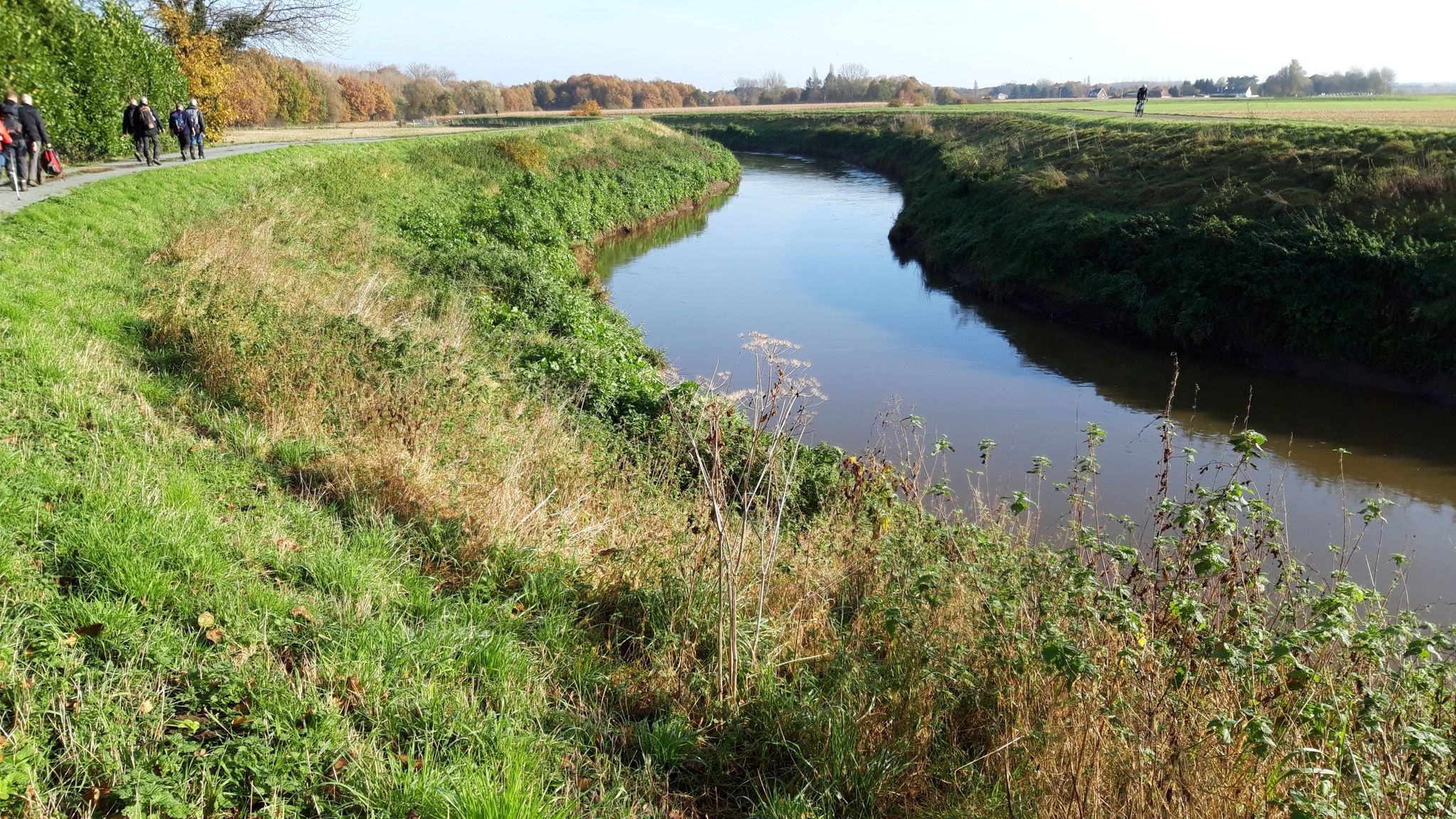 Wandel en fietspad langs de Dyle