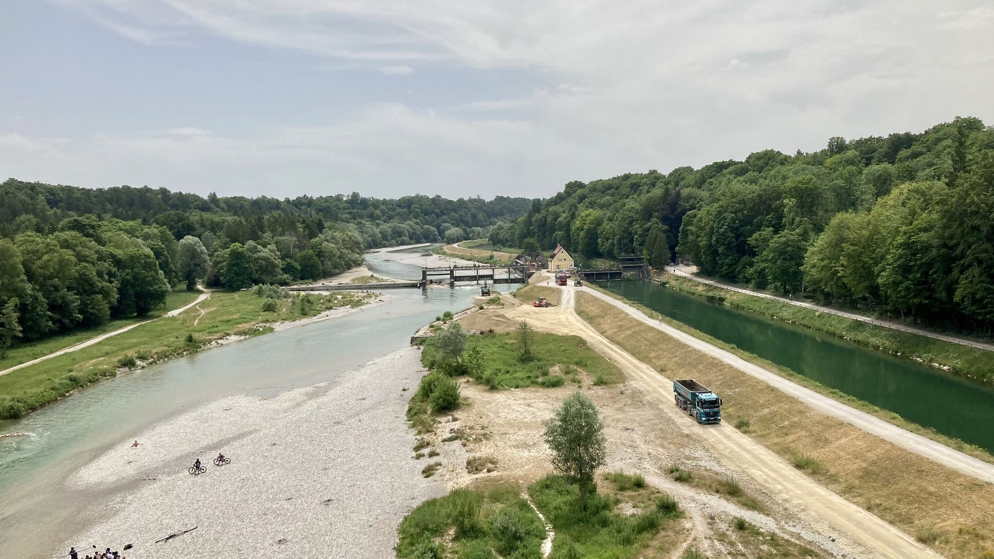 bei 33 °C im Schatten kein Vergnügen da unten