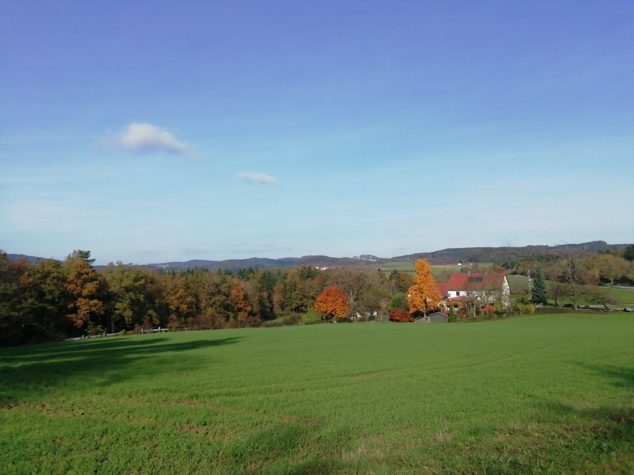 Sitzbank mit schöner Aussicht