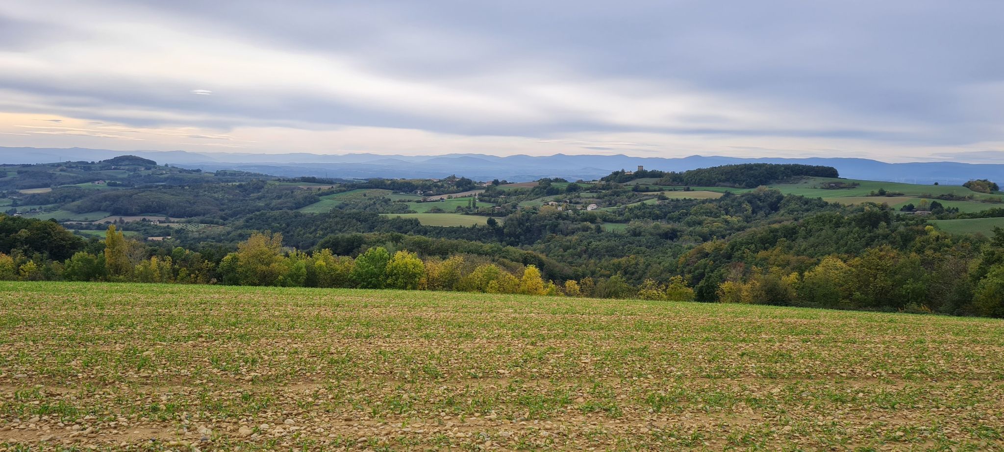 Montfroid: Blick nach Westen Richtung Ardèche
