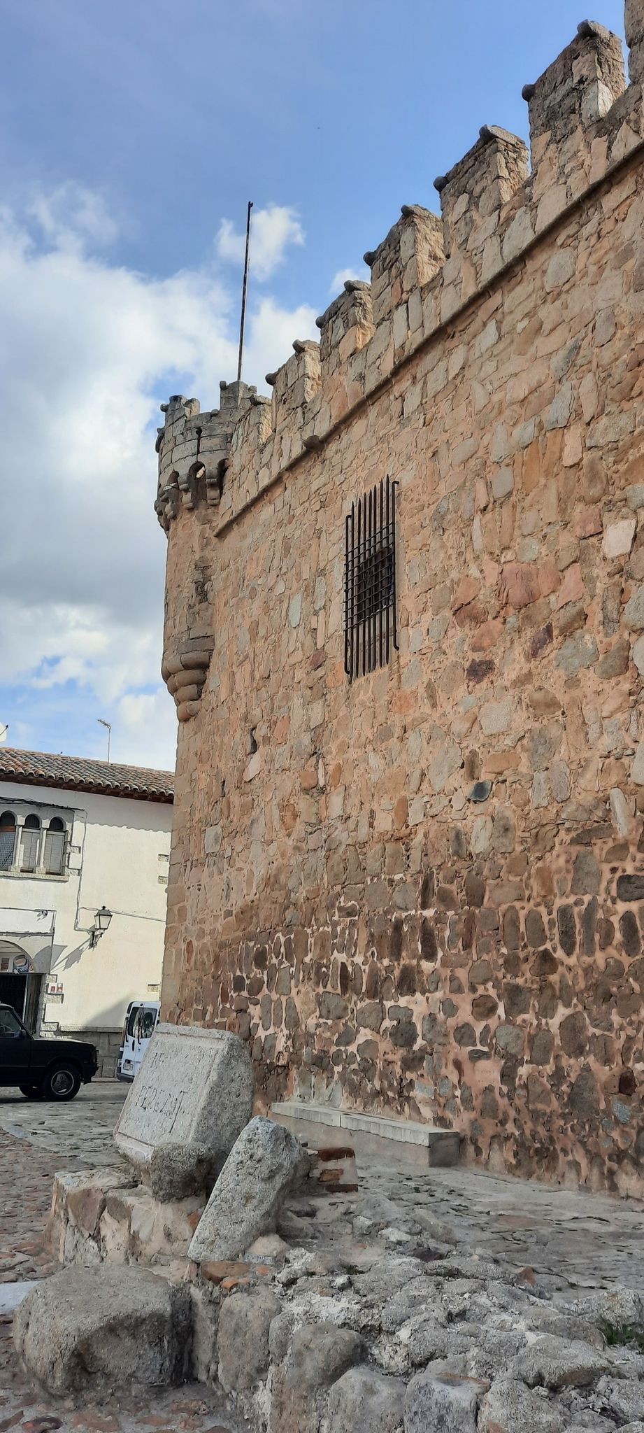 Castillo de los Condes de Orgaz