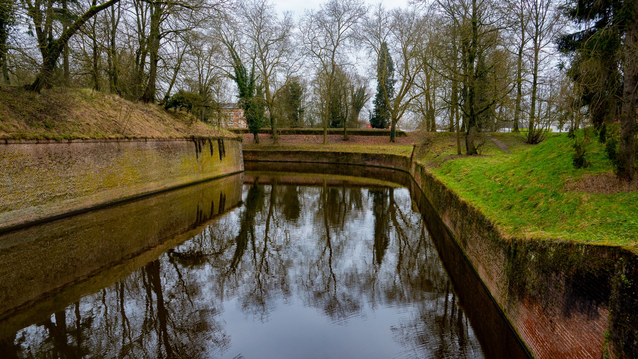 De 1e vestingwal