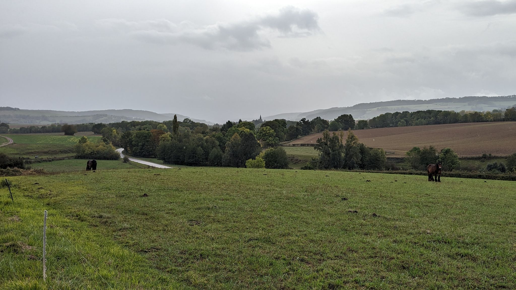 ... und vor mir sieht's noch eher etwas ungemütlich aus 🌧️