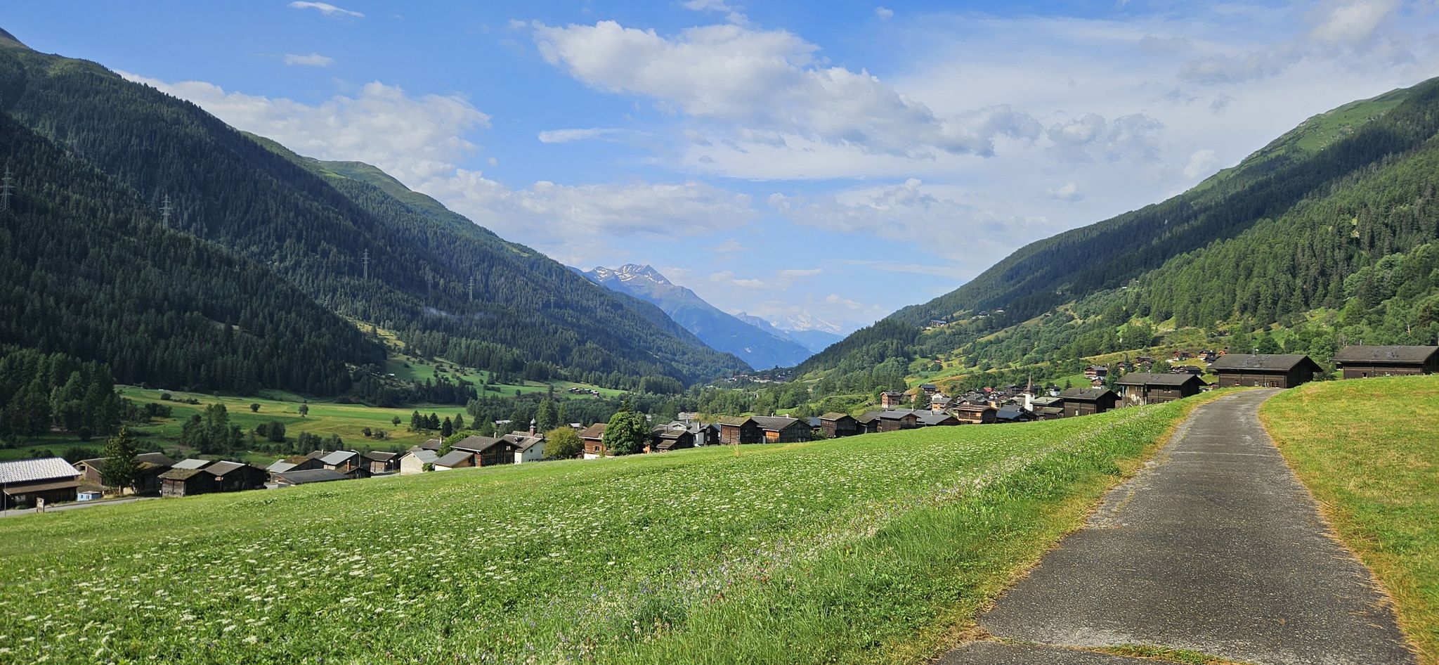 Dann der Ausblick ins Tal