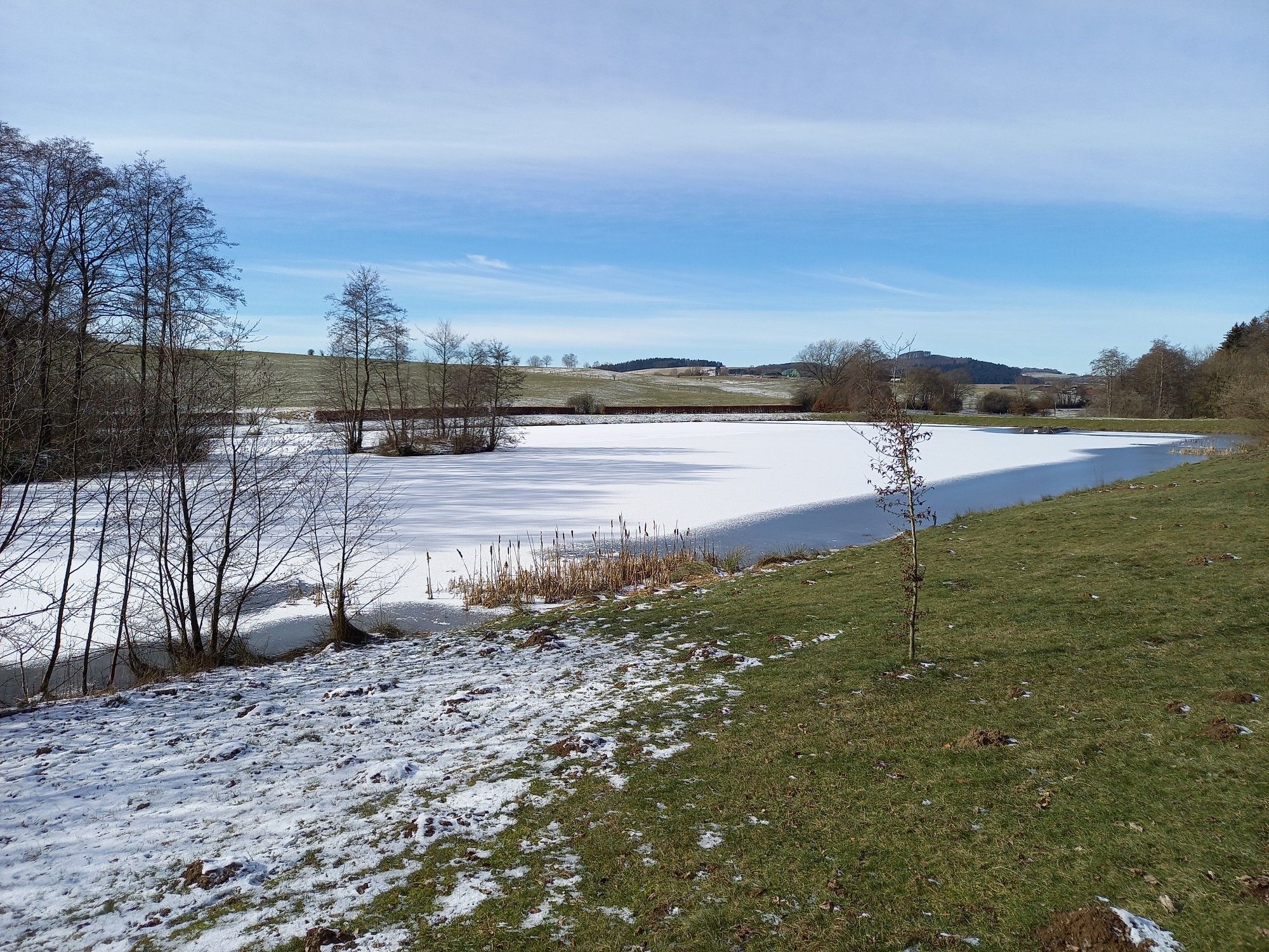 Dreiser Stausee zugefroren