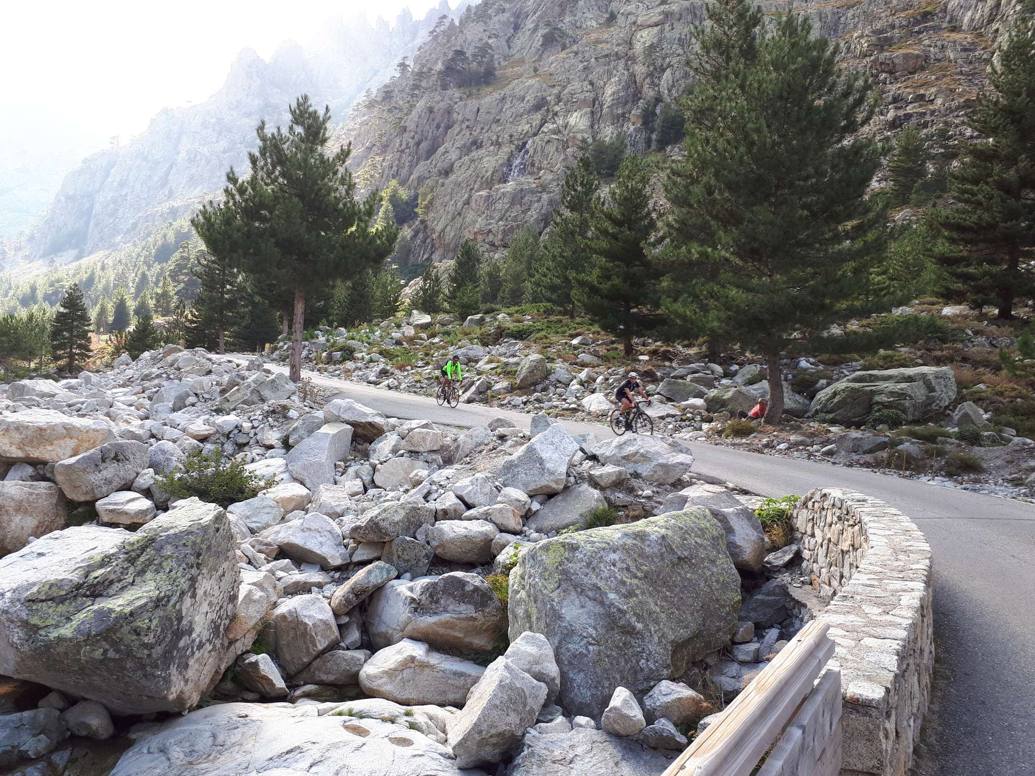 Die 10 schönsten Rennradtouren rund um die Réserve naturelle du Massif ...