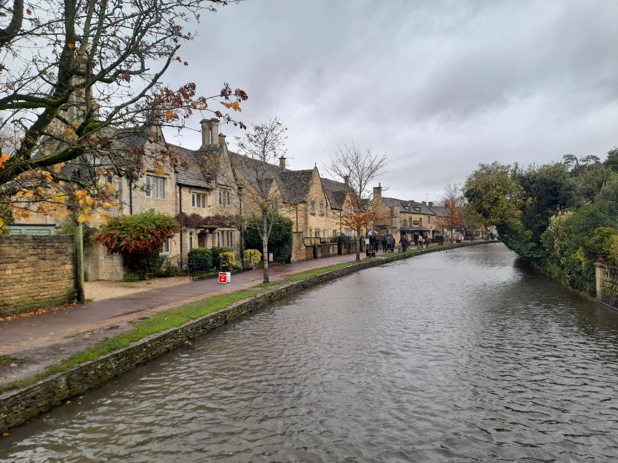 top-10-hikes-and-walks-around-bourton-on-the-water-komoot