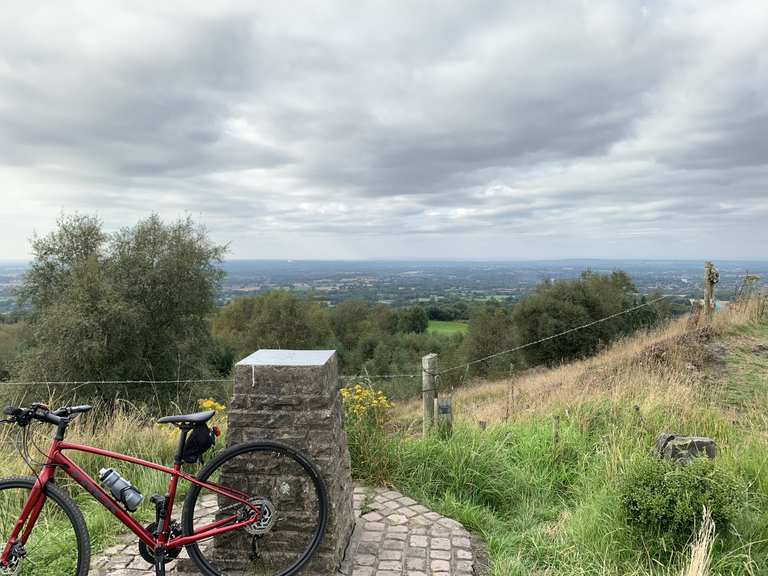 The best cycling routes around Congleton | Komoot