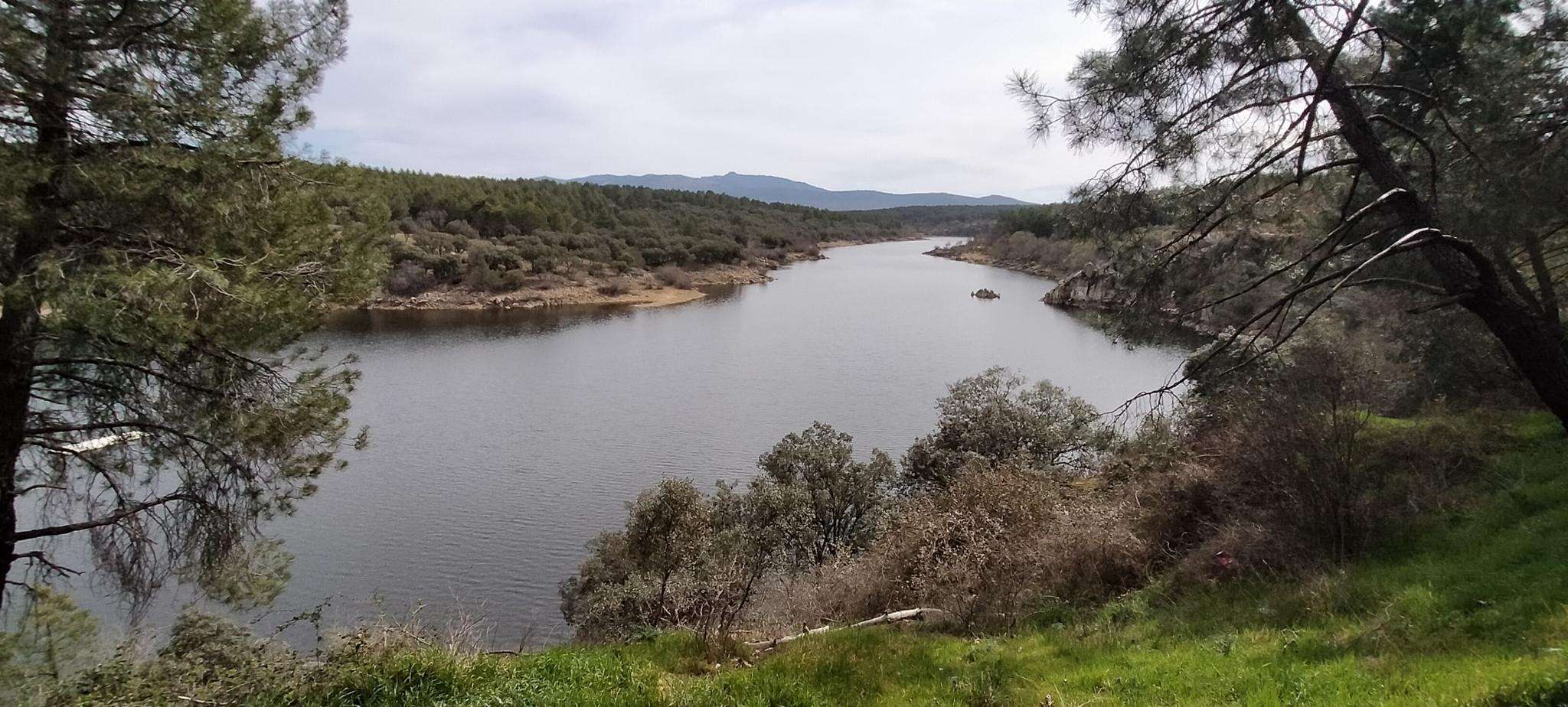 Die 10 schönsten Wanderungen rund um den Embalse de Río Sequillo | Komoot