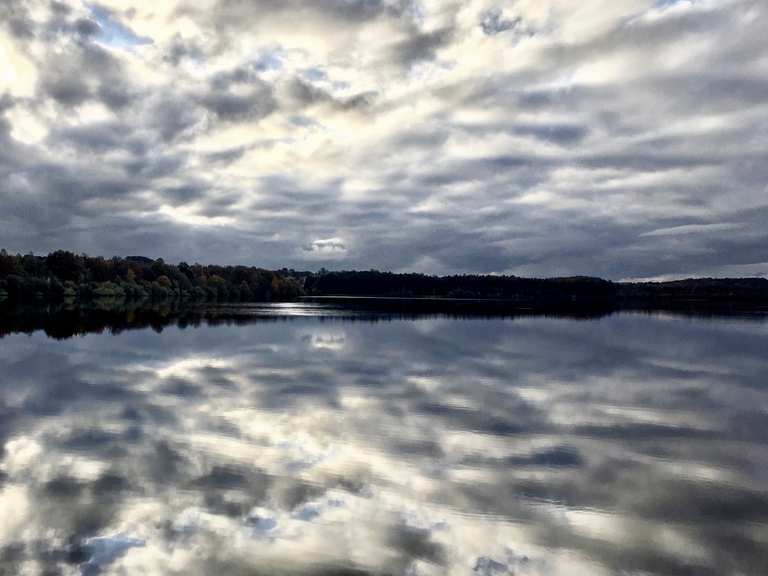 Top 10 Bike Rides and Cycling Routes around Eccup Reservoir | Komoot