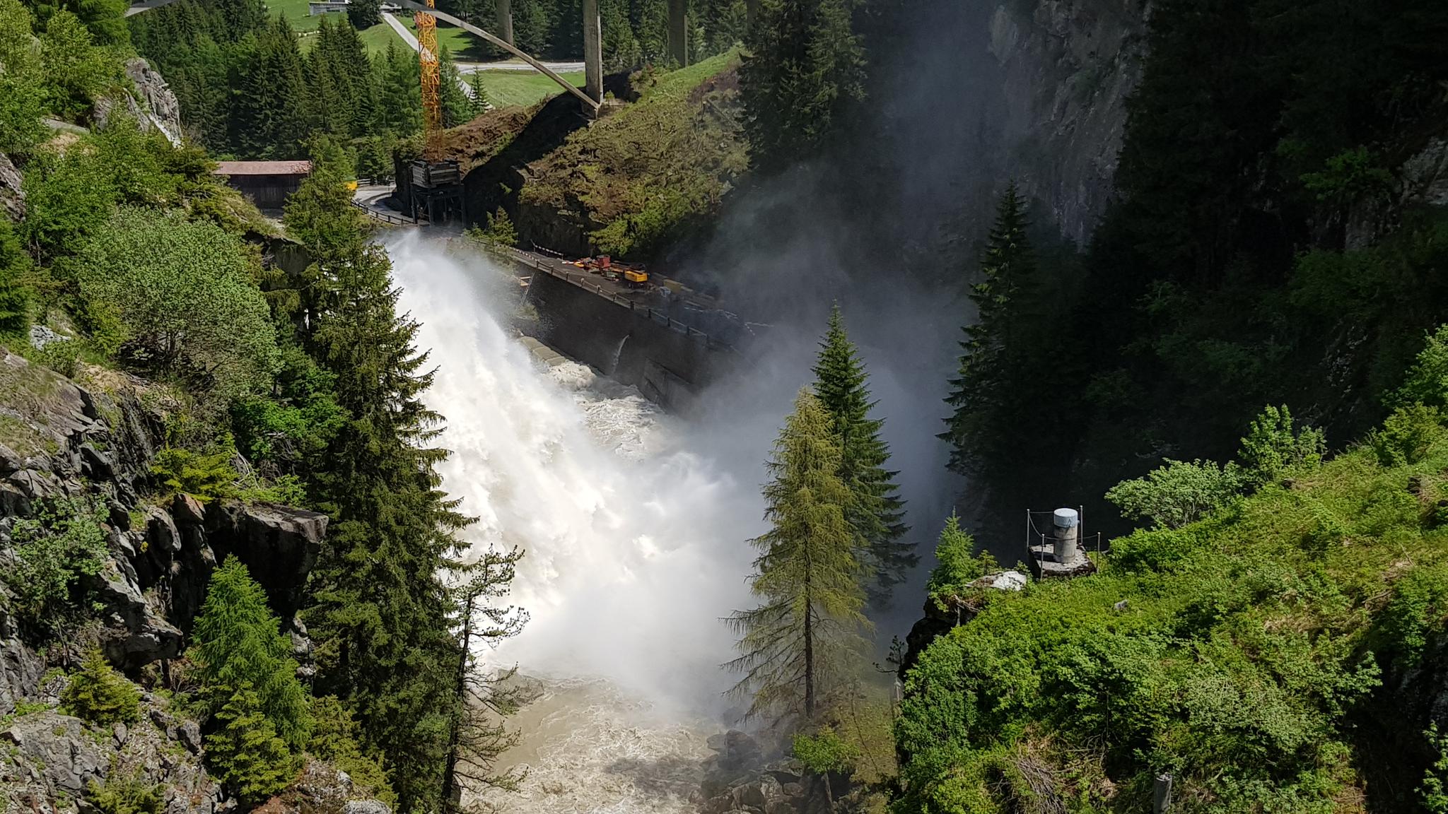 Les 20 Plus Belles Cascades En Suisse | Komoot