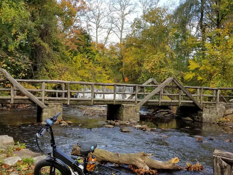 Top 14 Hikes and Walks around Greenville Komoot