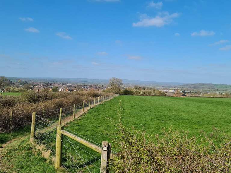 Attractions and Places To See around Rocester - Top 20 | Komoot