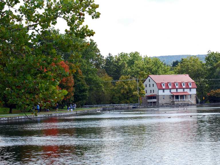 The best walks and hikes around Boiling Springs | Komoot