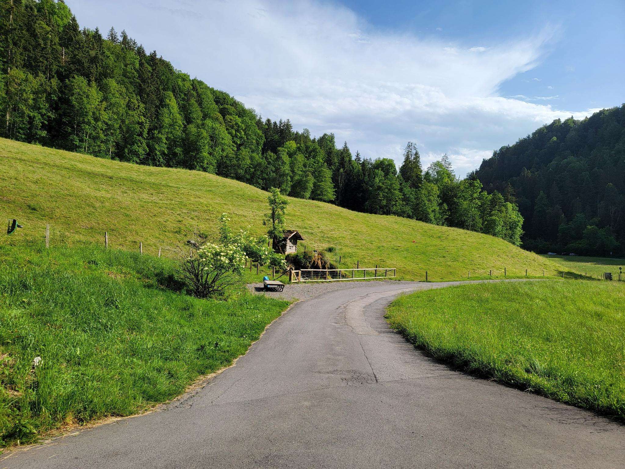 Attractions and Places To See around Neuheim - Top 20 | Komoot