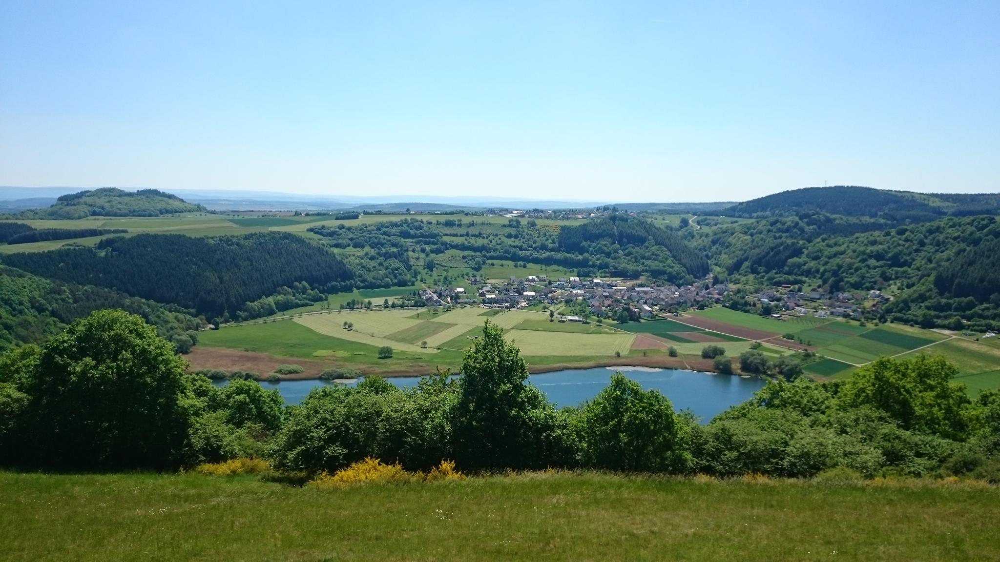 Die 10 Schönsten Wanderungen Rund Um Meerfeld | Komoot