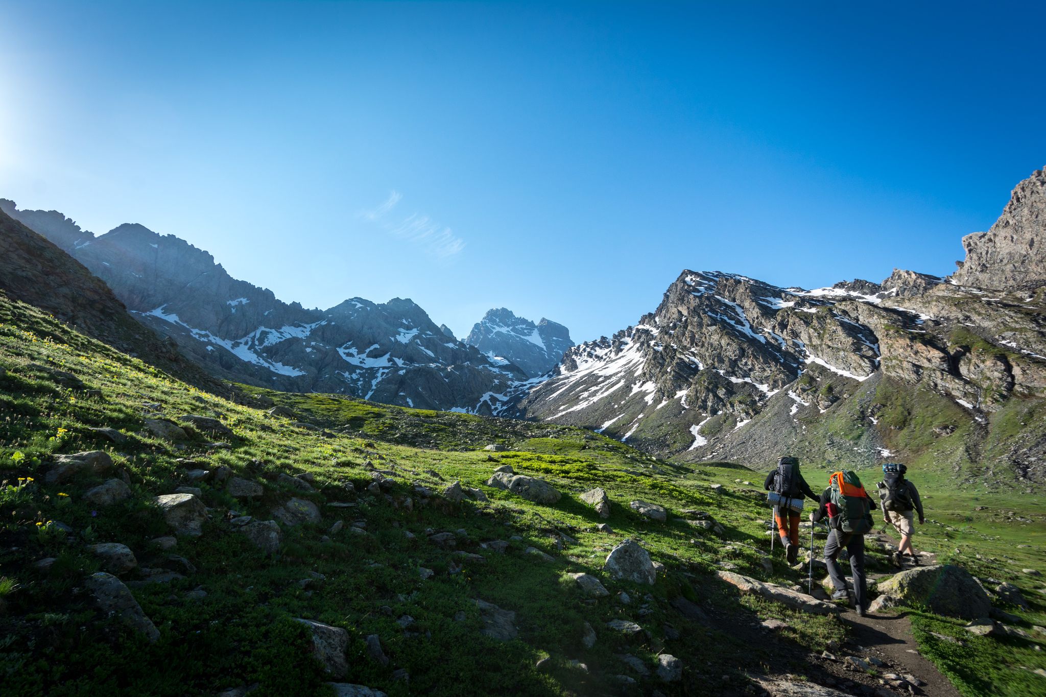 BALADES DANS LE QUEYRAS intelligence overview