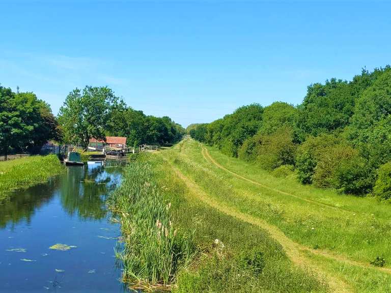 Top 20 Hikes and Walks around South Kesteven Komoot