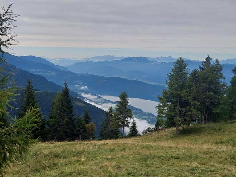 The best walks and hikes around Ropsley And Humby | Komoot