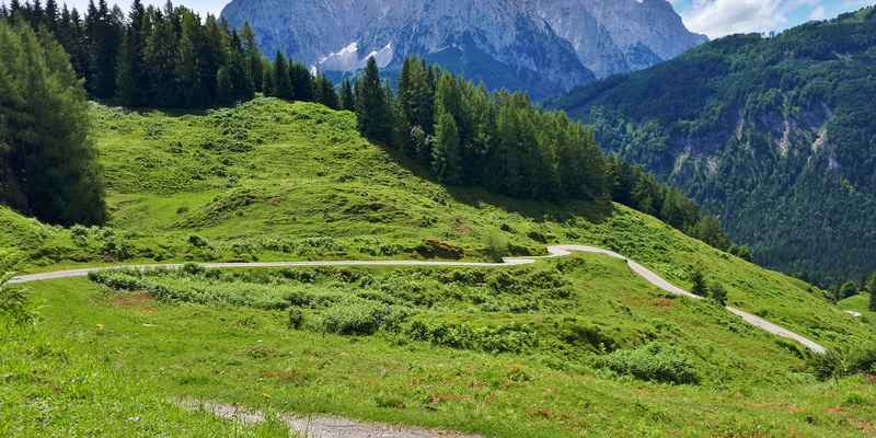 Top 10 Lakes around St Johann In Tirol, Komoot
