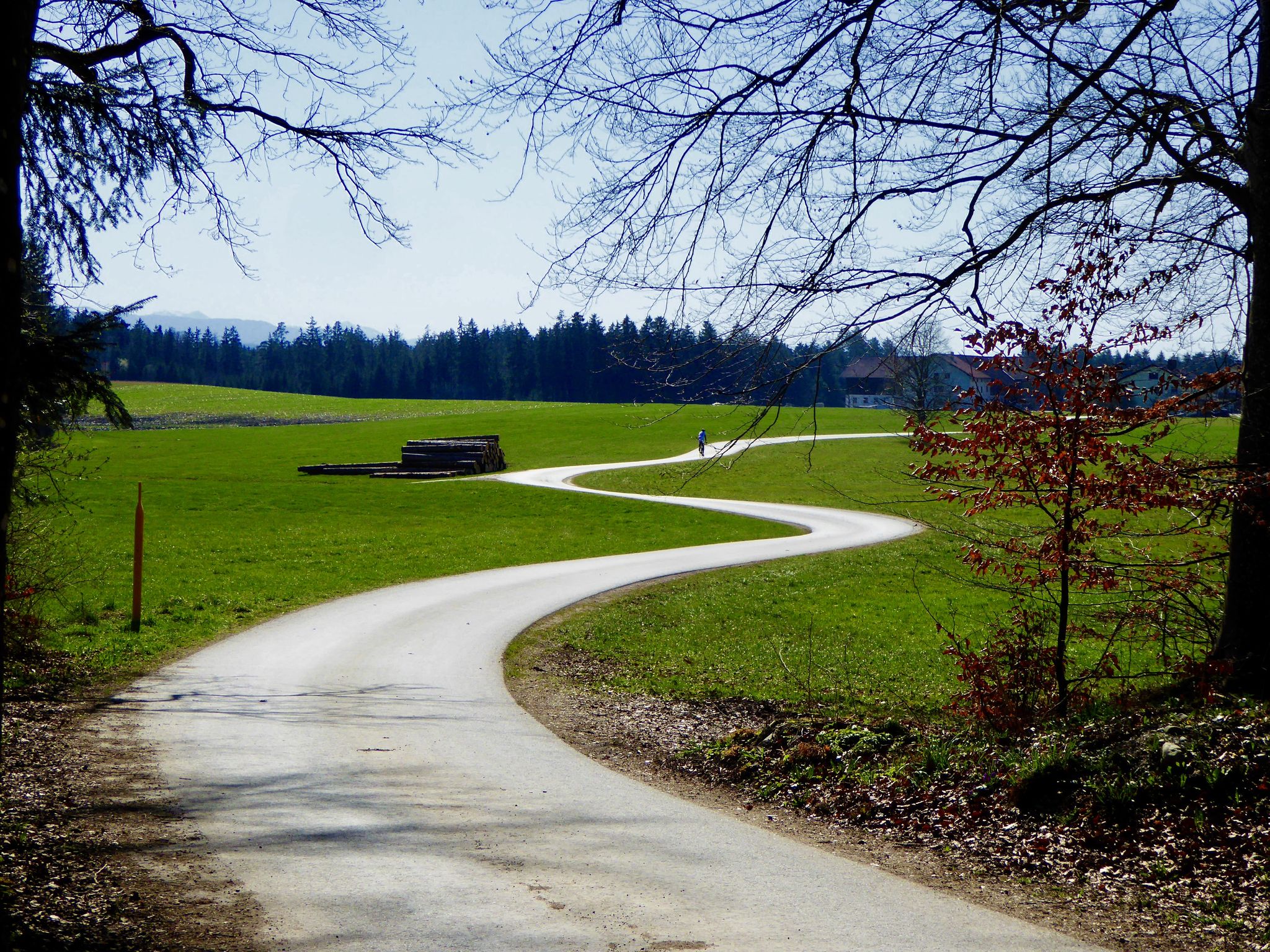 Sträßchen nach Emling (zum Eis)
