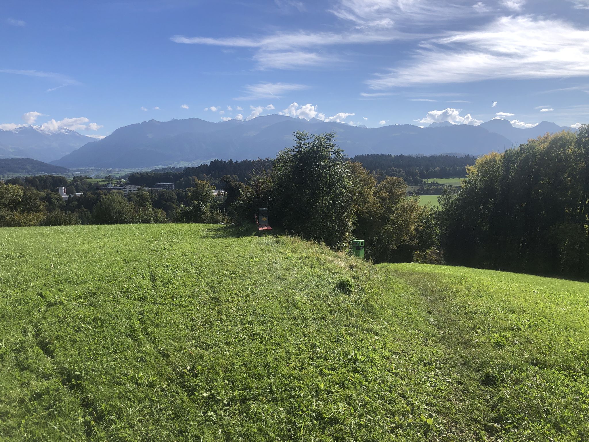 zwischen Bürg und Neuhaus