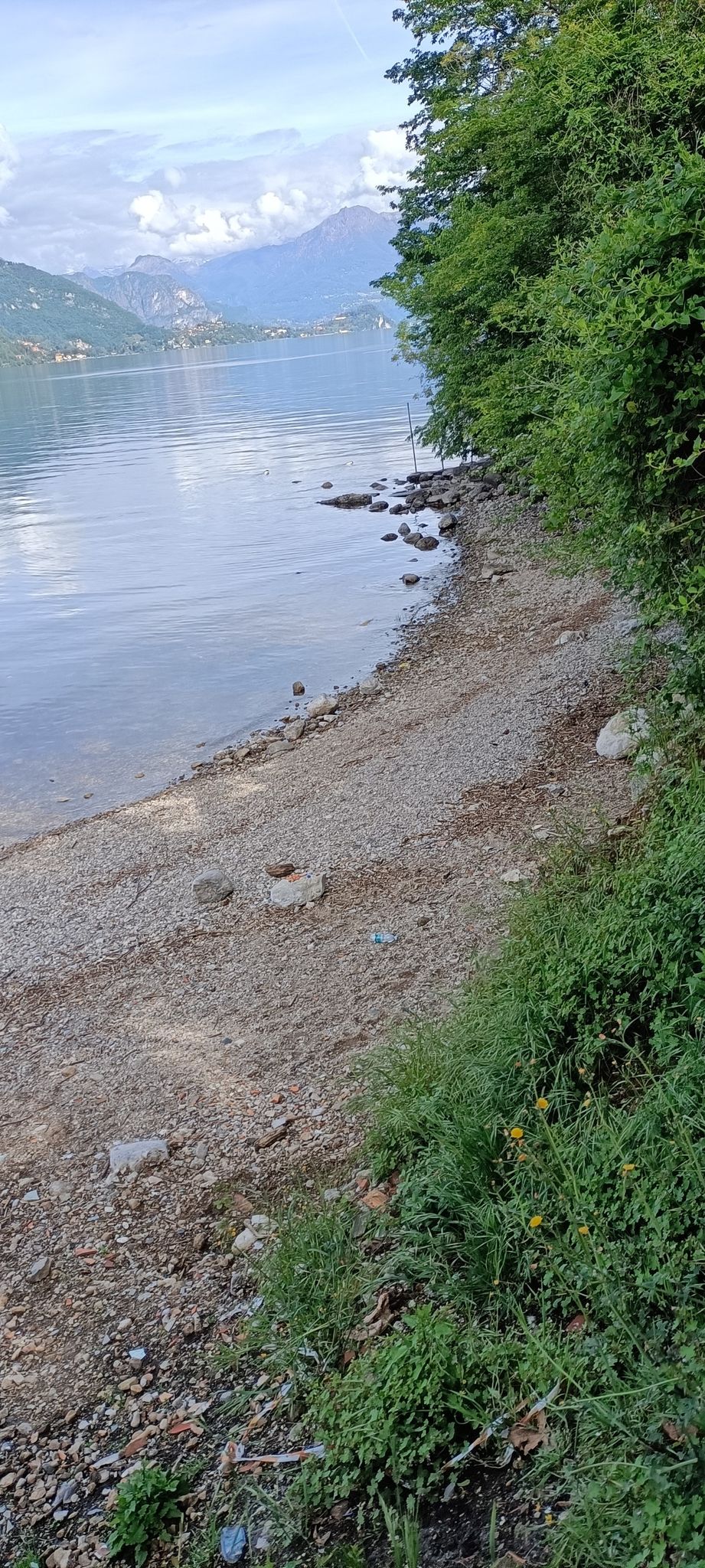 spiaggia sperduta MANDELLO