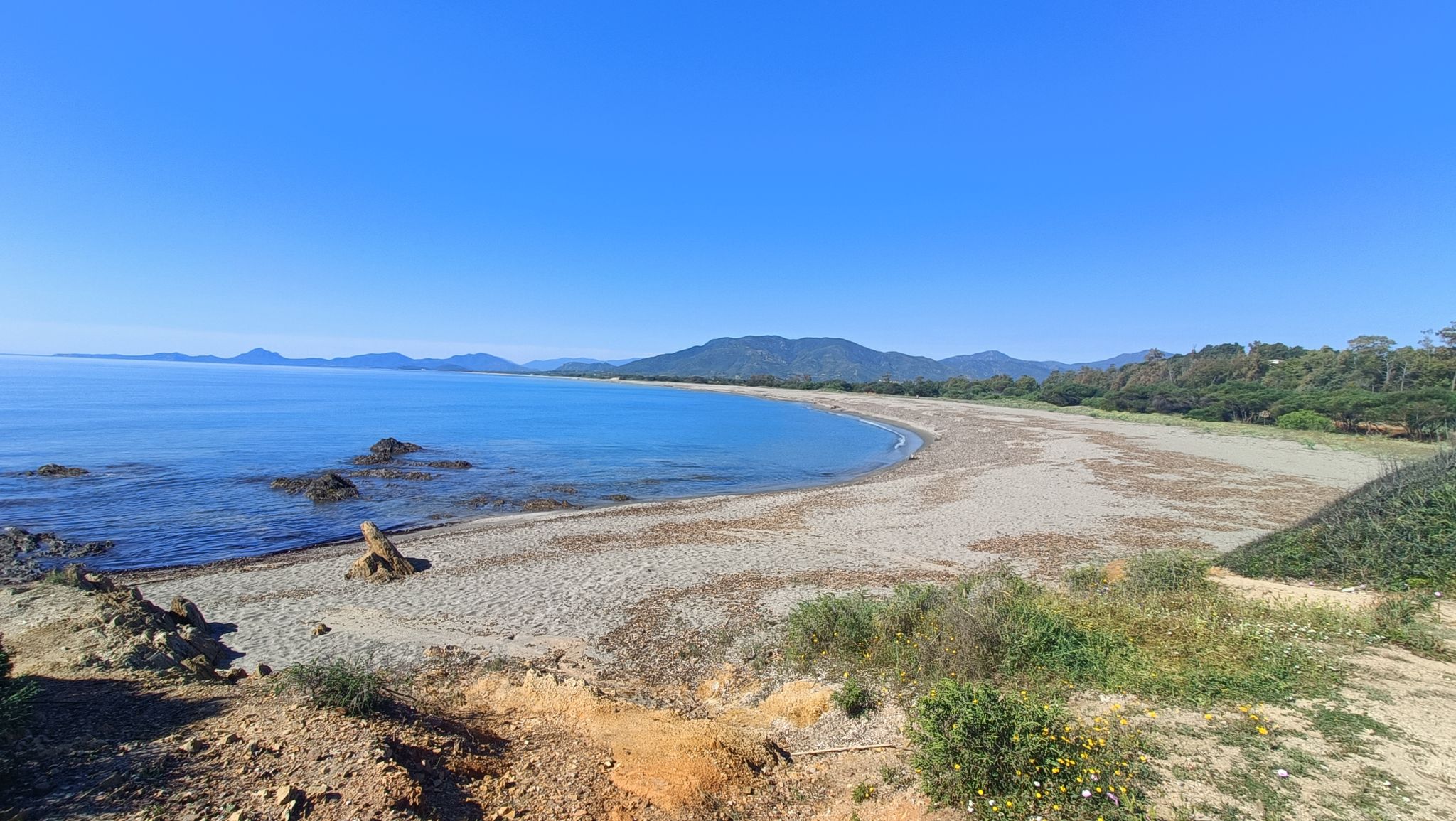 La spiaggia alla foce del Flumendosa.