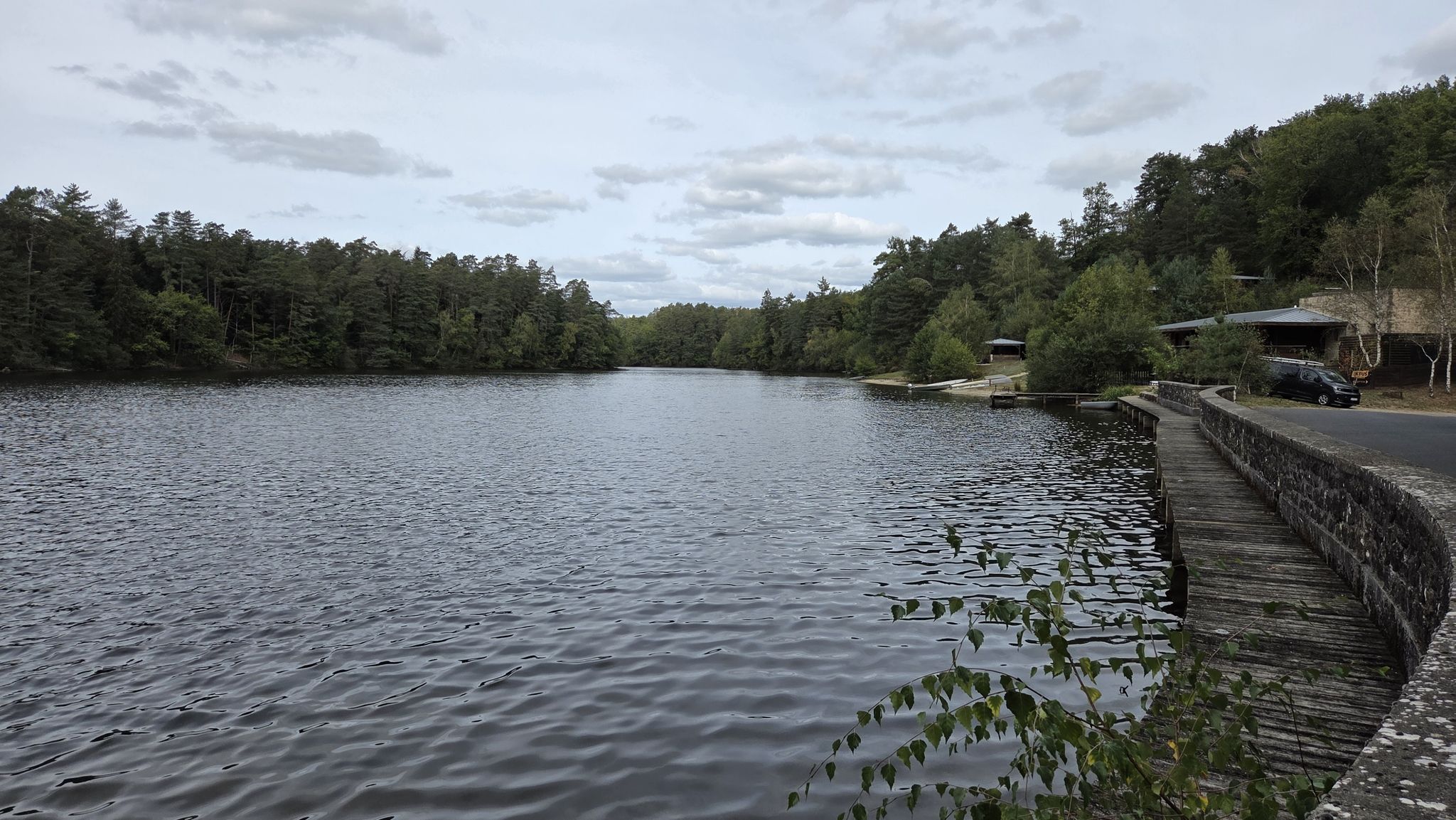 Je retrouve la société de pêche IKTUS présente près de chez moi à  Laroin (64)