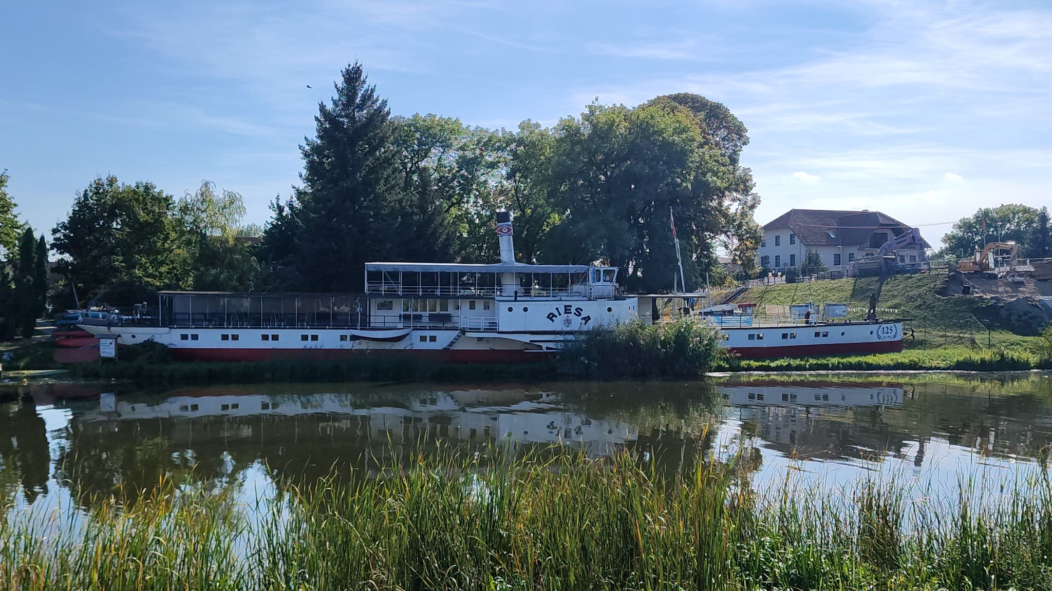 Raddampfer "Riesa"