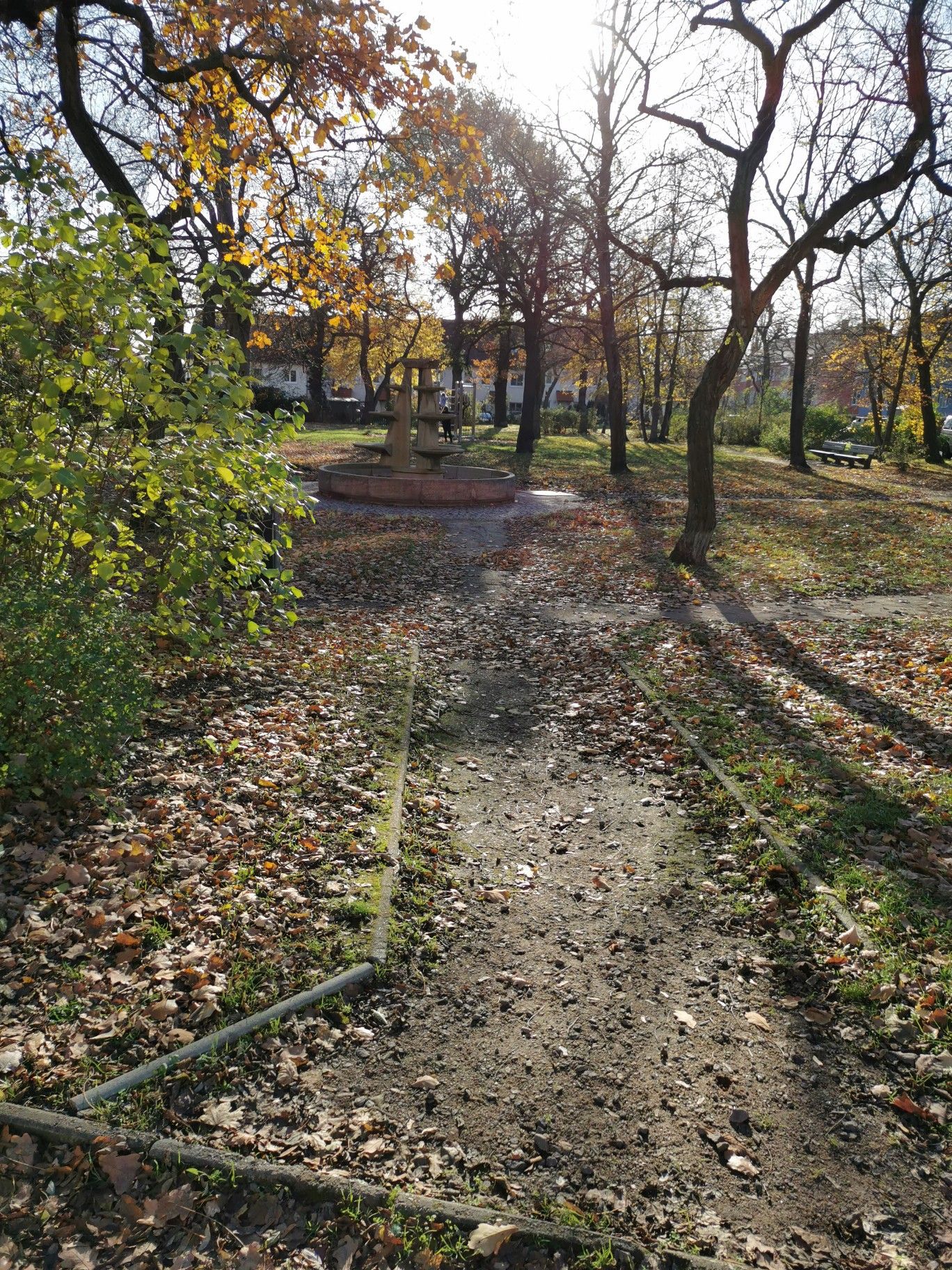 Park zum Ausruhen mit kleinem Spielplatz