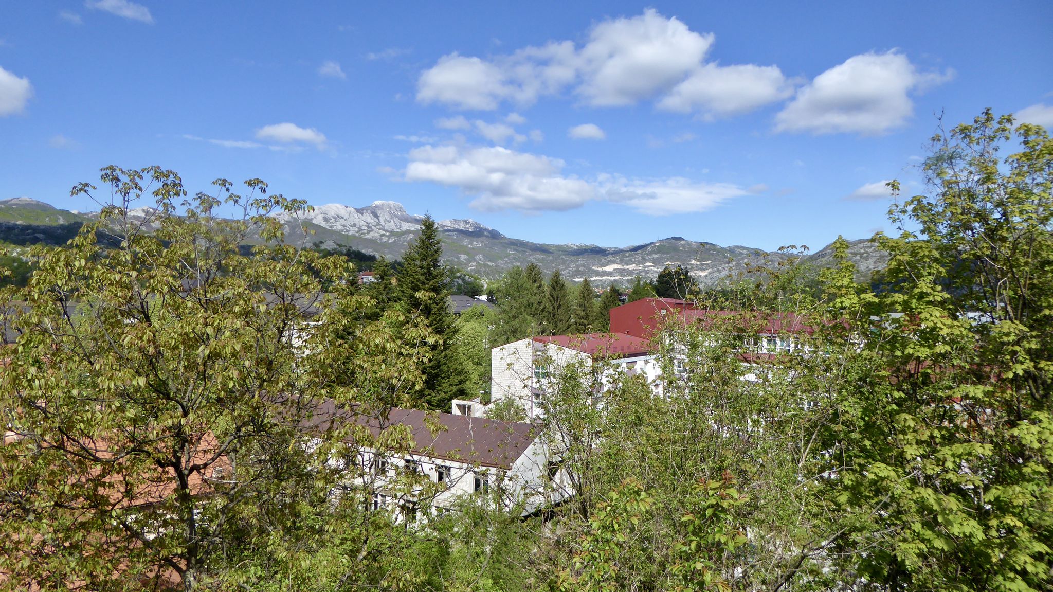 ein bisschen Blick auf Cetinje
