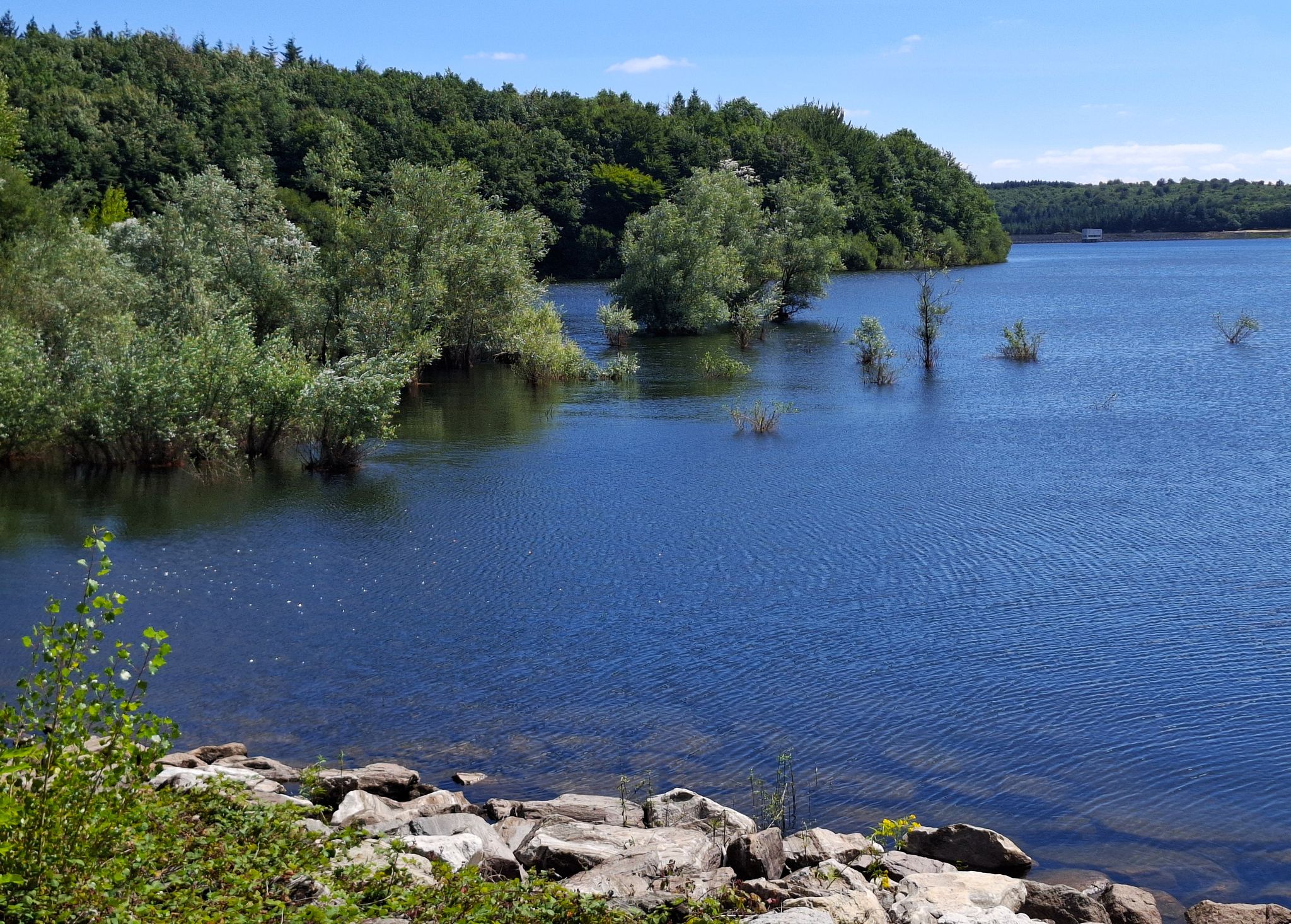 Un bras du Lac de Laprade.