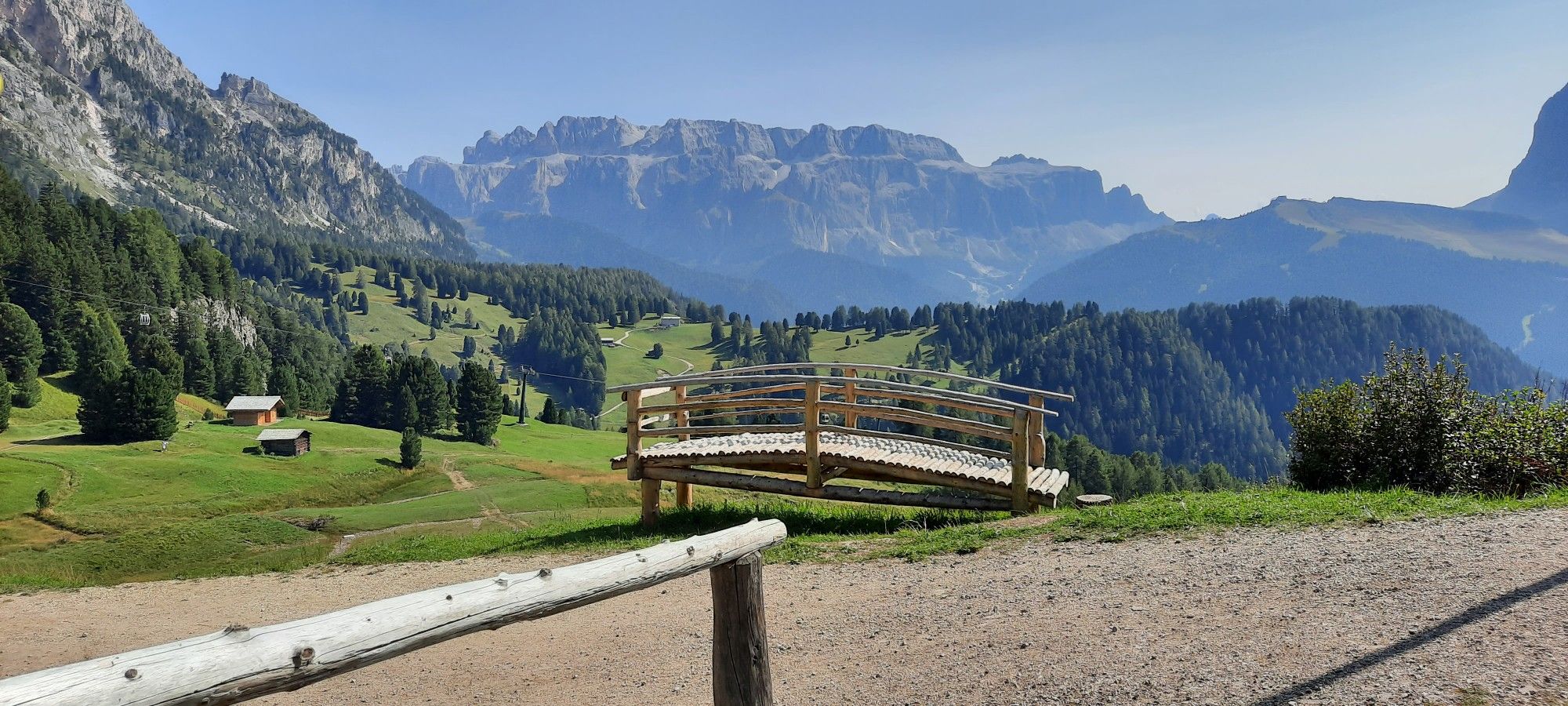 Anschlußfreie Brücke