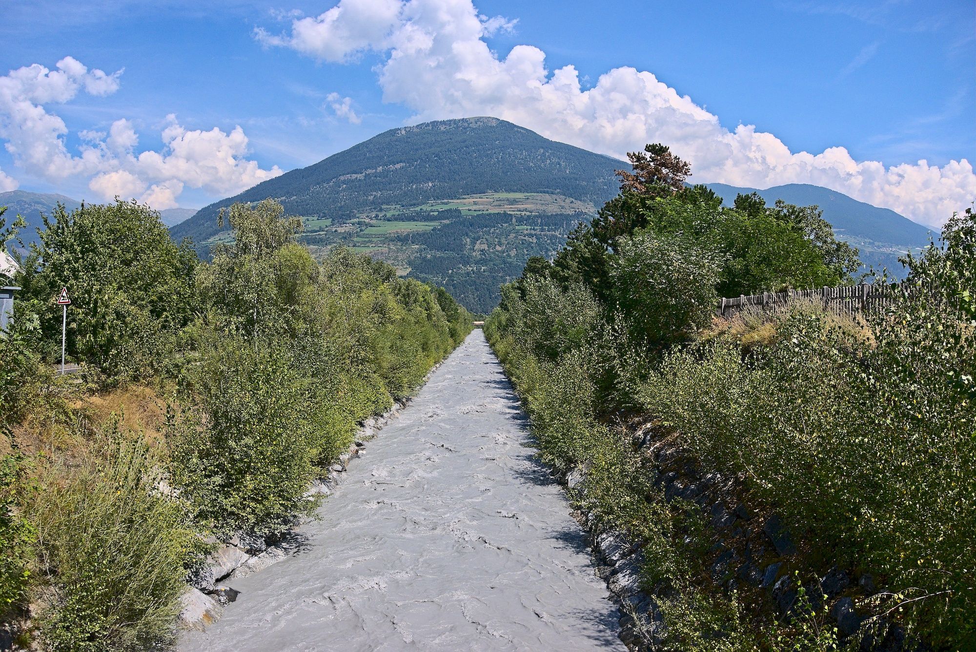 Blick auf den Suldenbach in Prad