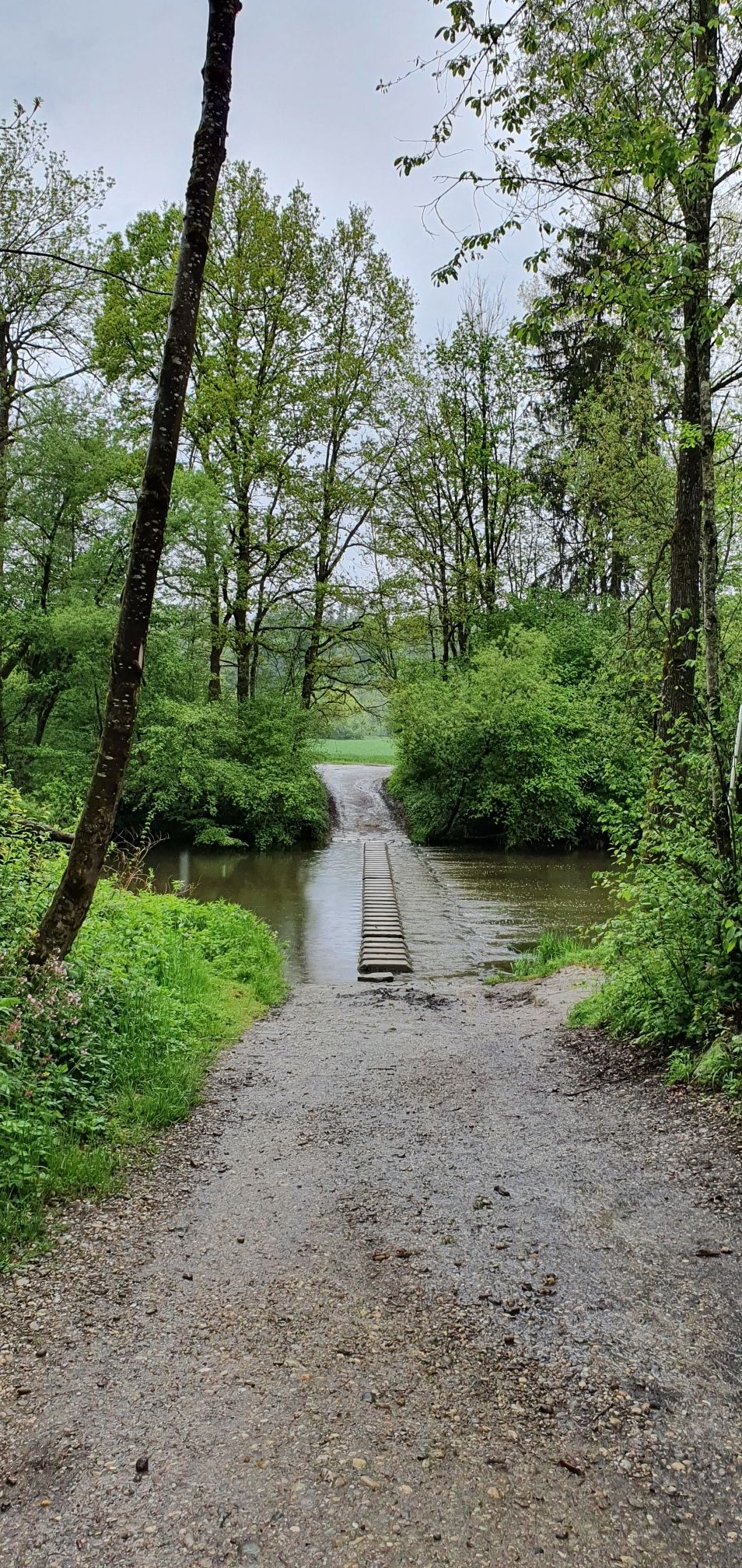 nochmal über die Isen via Schokoripperl