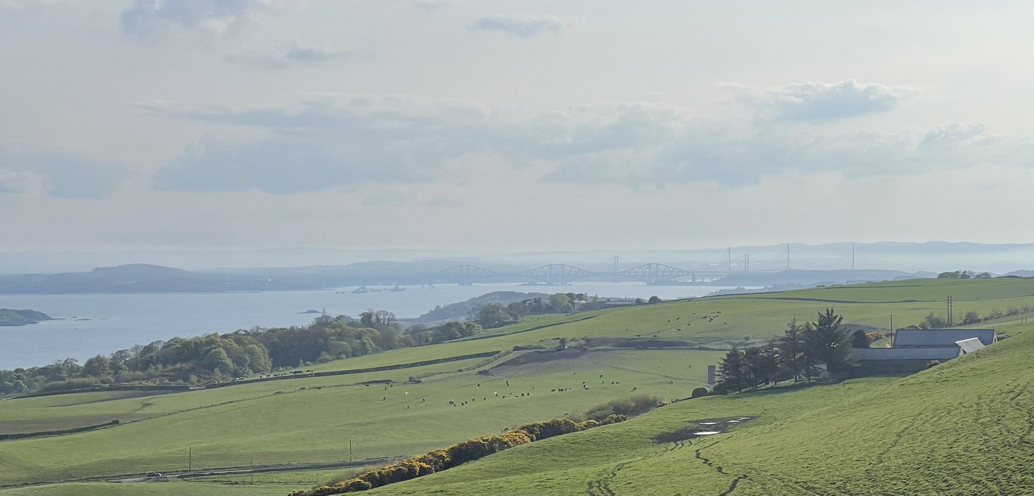 Iconic Forth Bridges from Burtisland Bin - And an idea to  extend tour to North Berwick!